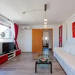 Crowonder Lucky House With Pool And Patio 30 Meters From The 아파트 *