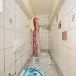 Crowonder Lucky House With Pool And Patio 30 Meters From The 자다르